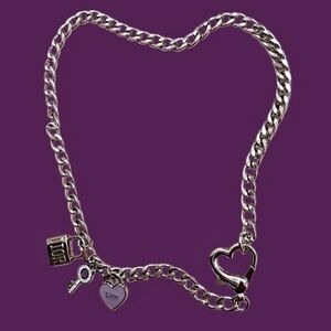 Adorable Fashion Silver Necklace With Heart and Key Charms